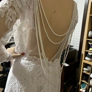 Brand new never worn decided to go sleeveless for my wedding dress instead